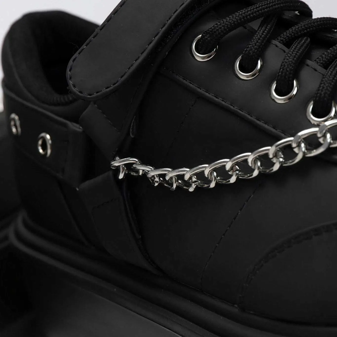 KOI footwear Retrograde Rebel Men'S Black Platform Shoes<Men'S Lace Up