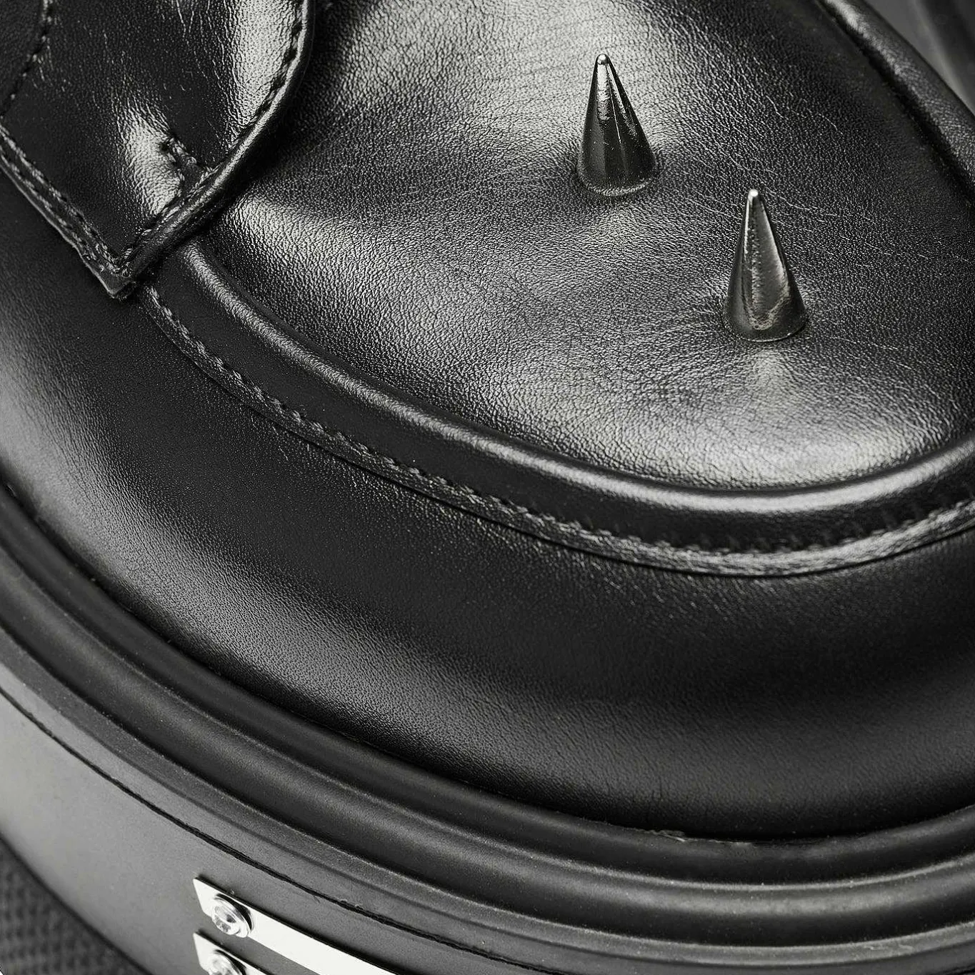 KOI footwear The Silence Men'S Platform Grunge Boots - Black<Men'S Black Boots